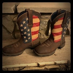 Size 6 Women’s Durango American Flag Boots